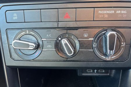 2021 Volkswagen T-Cross - photo 25