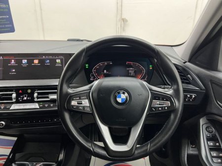 2020 BMW 1-Series - photo 24