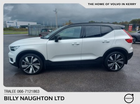 2022 Volvo XC40 - photo 9