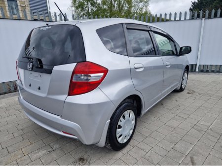2012 Honda Fit - photo 10