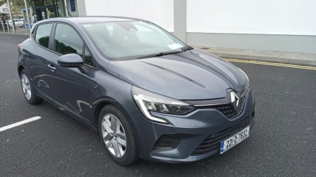 2022 Renault Clio - photo 3