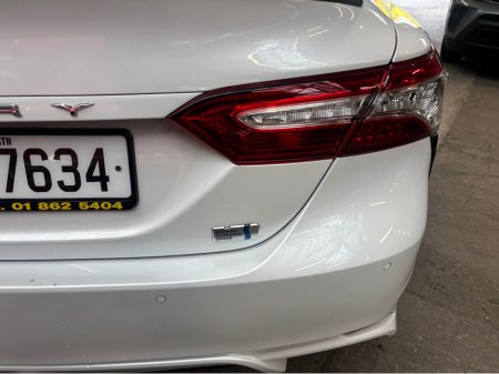 2019 Toyota Camry - photo 21
