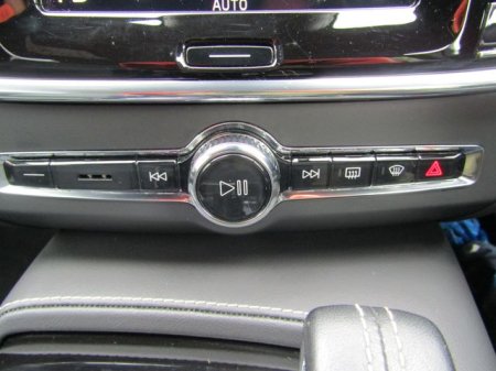 2021 Volvo S90 - photo 40