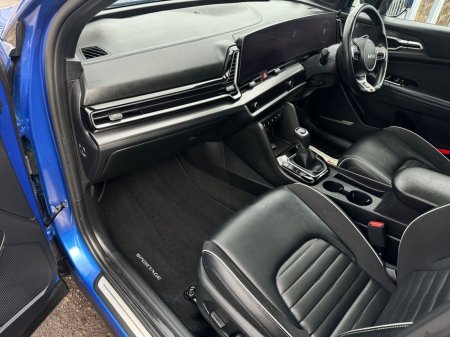 2025 Kia Sportage - photo 21
