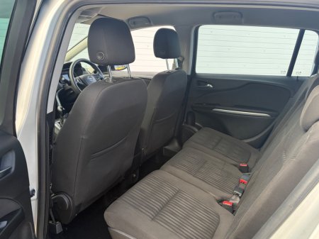 2018 Opel Zafira - photo 14