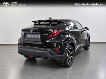 2022 Toyota C-HR - photo 2
