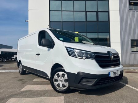2022 Renault Trafic - photo 2