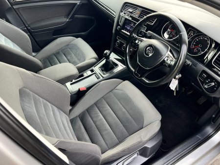 2013 Volkswagen Golf - photo 2