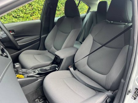 2020 Toyota Corolla - photo 6