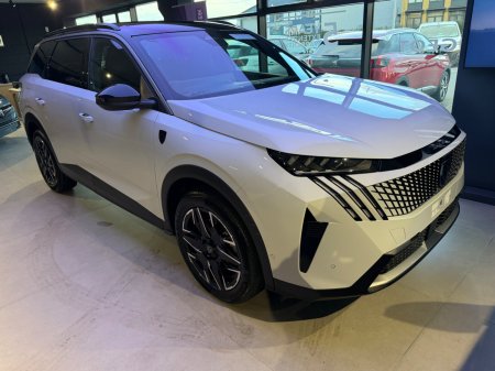 2026 Peugeot 5008 1.2 MHEV 145bhp E-DCS6 GT Exclusive
