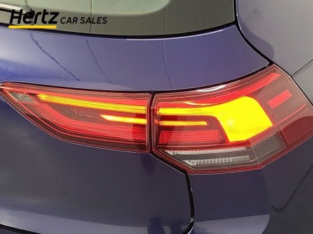 2024 Volkswagen Golf - photo 8