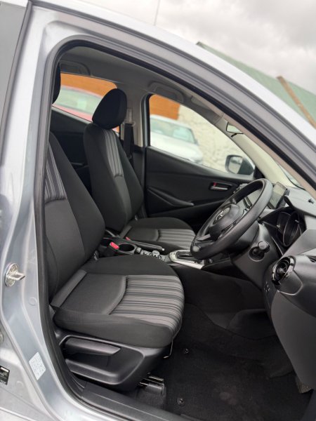 2021 Mazda Mazda2 - photo 5