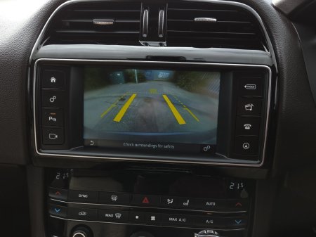 2019 Jaguar F-Pace - photo 16