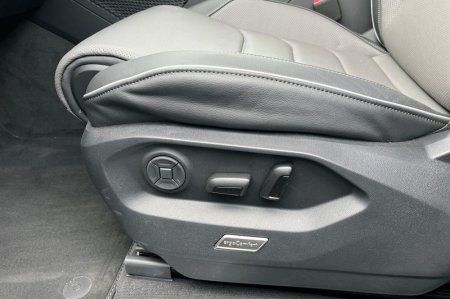 2026 Volkswagen Touareg - photo 27