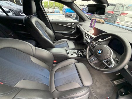 2021 BMW 1-Series - photo 18