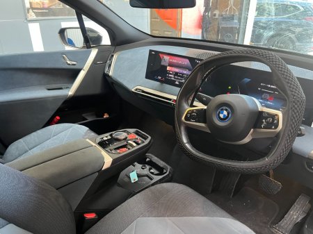 2022 BMW iX - photo 13