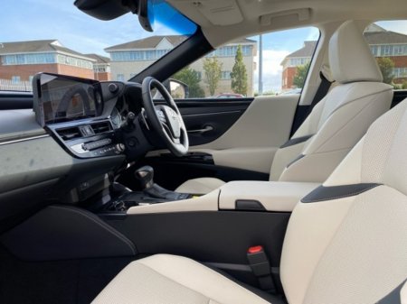 2024 Lexus ES - photo 6
