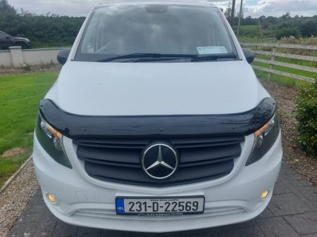 2023 Mercedes-Benz Vito - photo 2