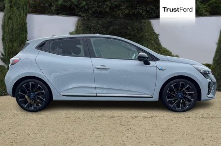 2024 Renault Clio - photo 3