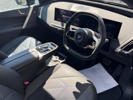2023 BMW iX - photo 19