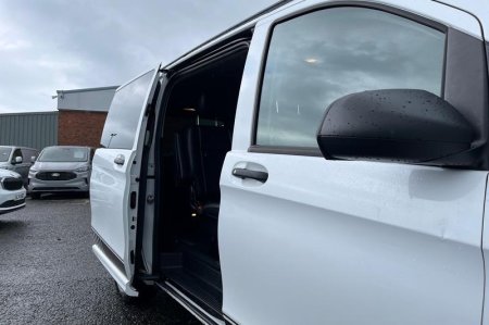 2021 Mercedes-Benz Vito - photo 24