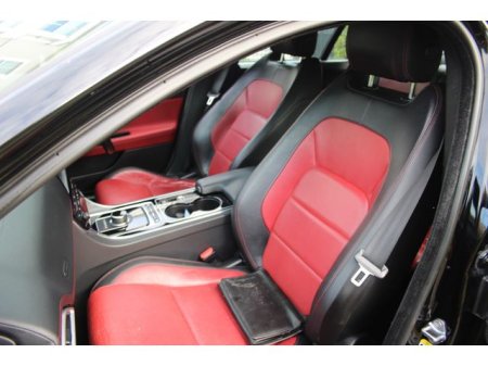 2017 Jaguar XE - photo 10