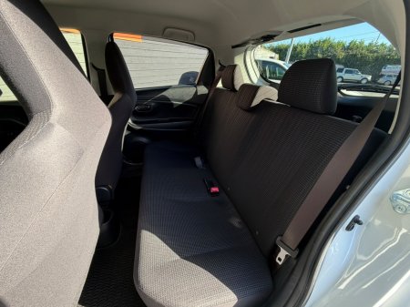 2017 Toyota Yaris - photo 11