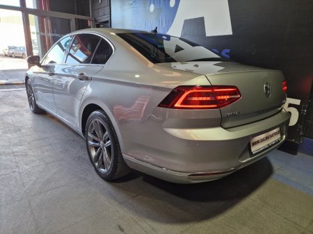 2017 Volkswagen Passat - photo 6