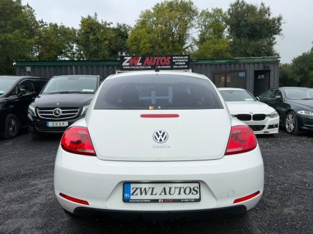 2012 Volkswagen Beetle - photo 8