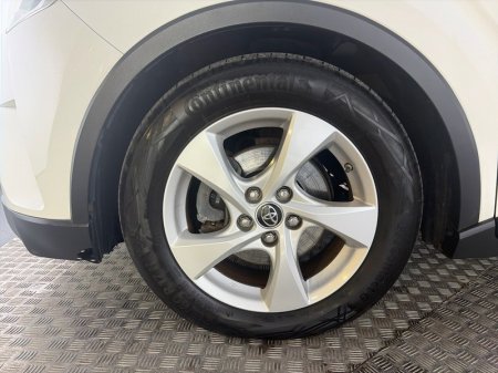 2017 Toyota C-HR - photo 12