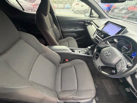 2019 Toyota C-HR - photo 16