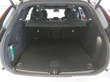 2026 Volvo XC60 - photo 8