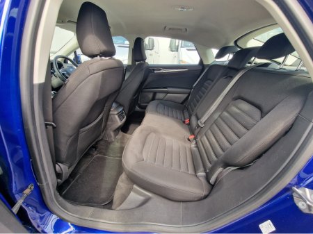 2017 Ford Mondeo - photo 31