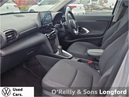 2025 Toyota Yaris Cross - photo 4