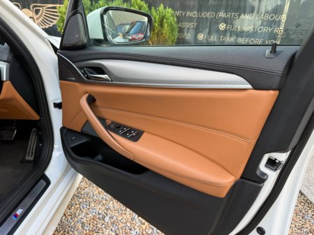 2019 BMW 5-Series - photo 27