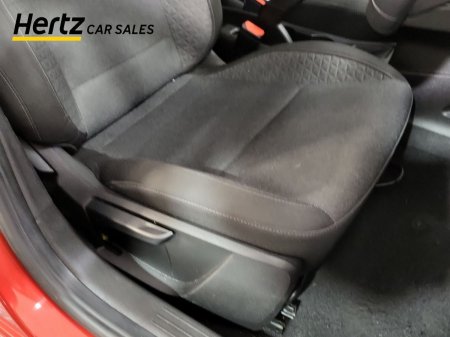 2023 Renault Clio - photo 18