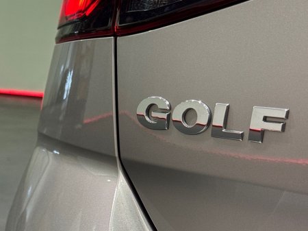 2020 Volkswagen Golf - photo 11