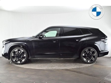2025 BMW XM - photo 3