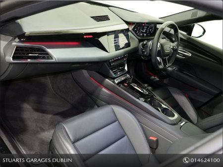 2024 Audi e-tron GT - photo 12