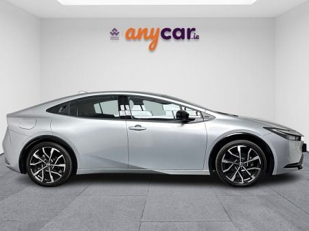 2024 Toyota Prius - photo 10