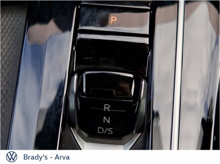 2024 Volkswagen Golf - photo 24