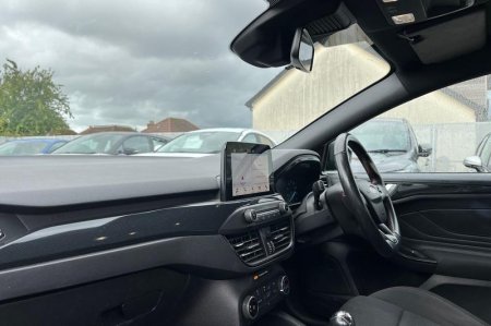 2019 Ford Focus - photo 18