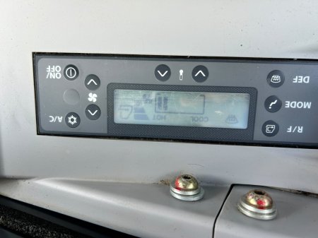 0 HITACHI  - photo 12