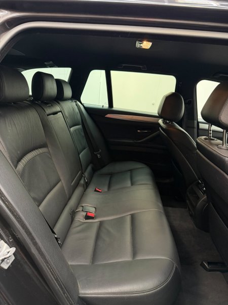 2015 BMW 5-Series - photo 8