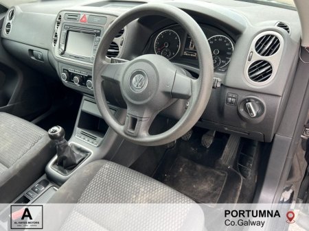 2011 Volkswagen Tiguan - photo 5