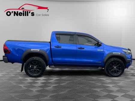 2021 Toyota Hilux - photo 2