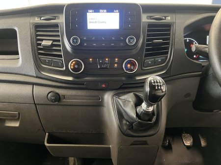 2022 Ford Transit - photo 7