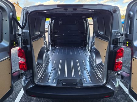 2026 Opel Vivaro - photo 10