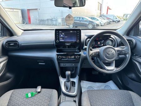 2023 Toyota Yaris Cross - photo 8