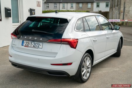 2022 Skoda Scala - photo 2